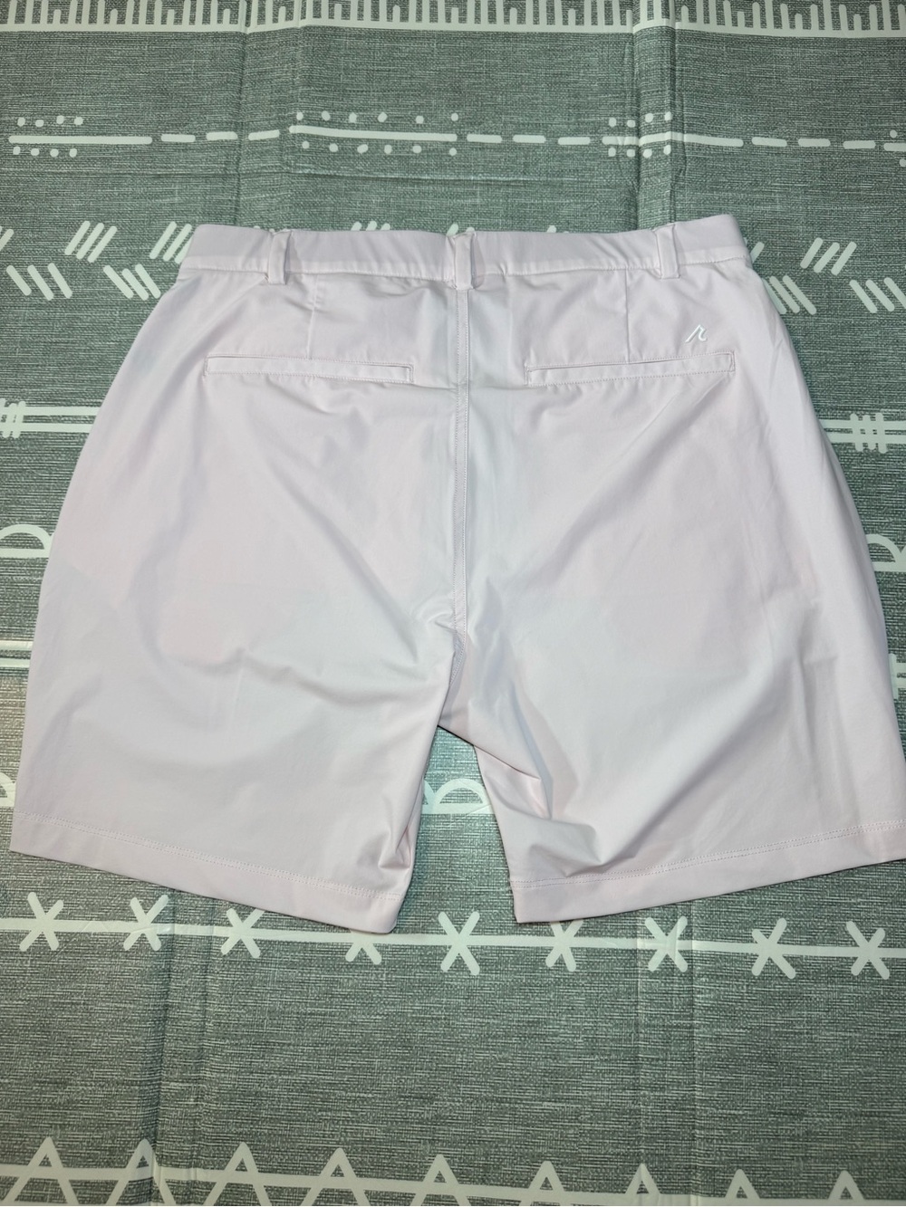 Redvanly Hanover Pull-On Shorts in Petal Pink Medium/7” inseam - Picture 5 of 7